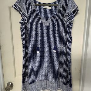 Vineyard Vines Navy and White Patterned Top